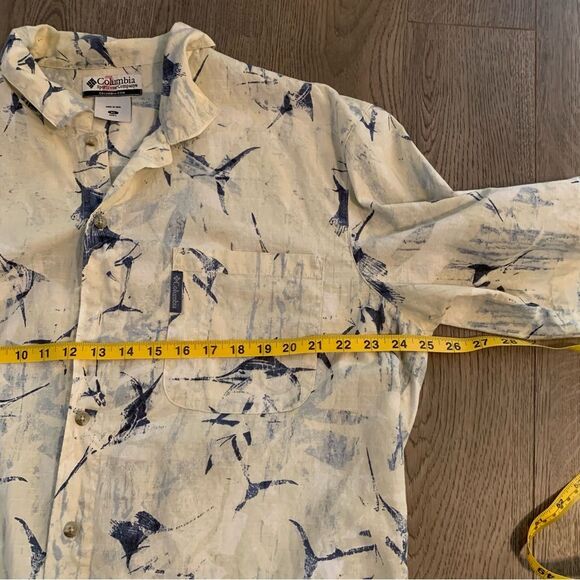 COLUMBIA Shirt Mens 100% Cotton Short Sleeve Button Up Cream Blue Swordfish. - Picture 9 of 10